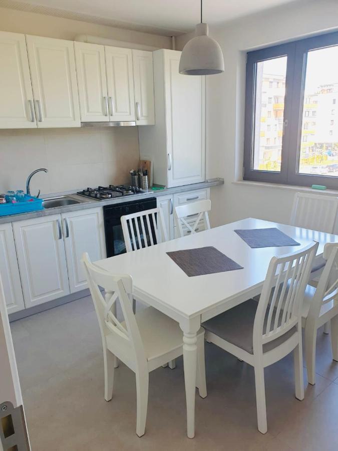Segovia Apartament 2 Apartment Brasov Exterior photo